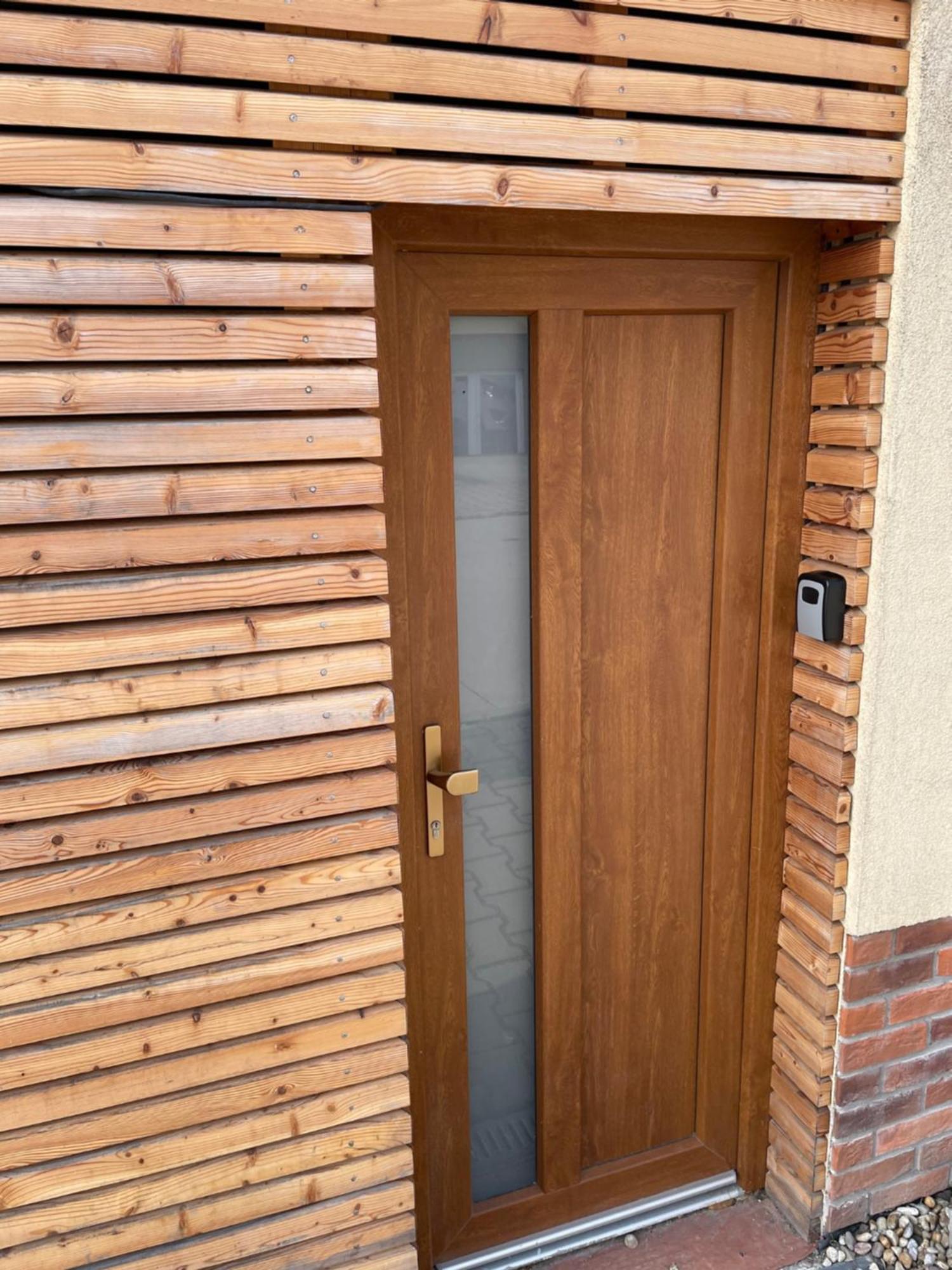 Apartman Mini ストゥパヴァ エクステリア 写真